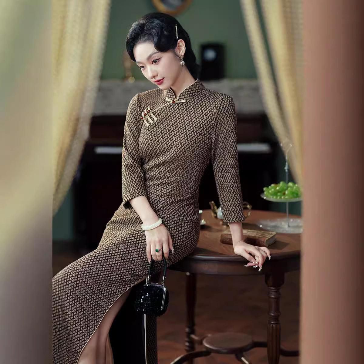 2024 New Cheongsam Autumn And Winter Houndstooth Slim Fit Elegant Simple