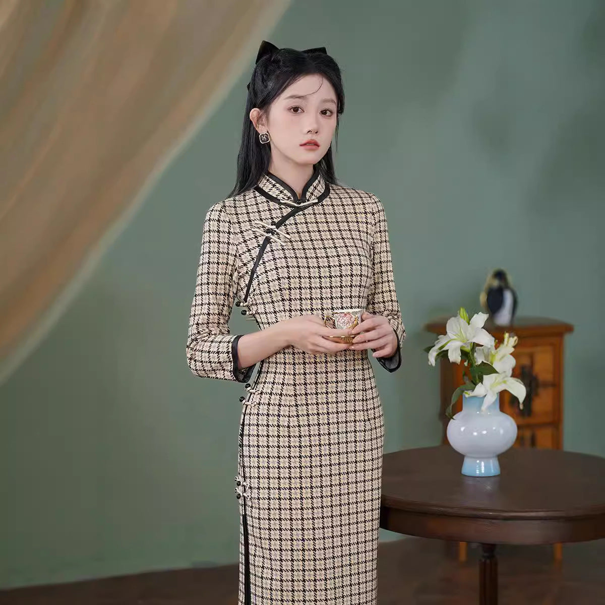 Cheongsam New Rabbit Woolen Improved Plaid Retro Cheongsam