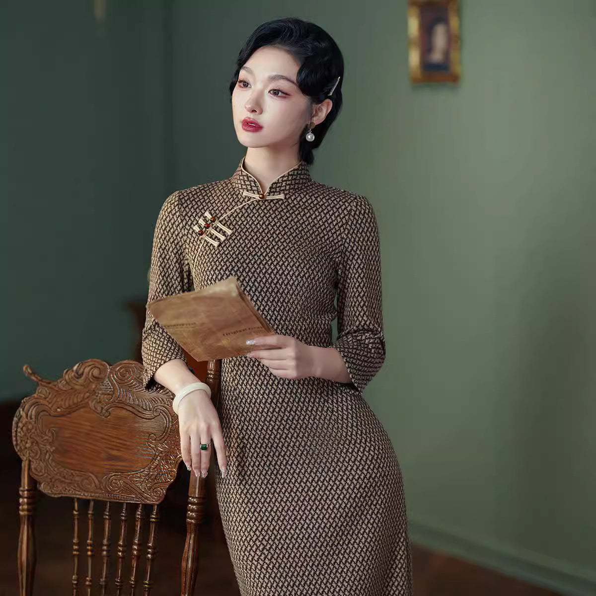 2024 New Cheongsam Autumn And Winter Houndstooth Slim Fit Elegant Simple